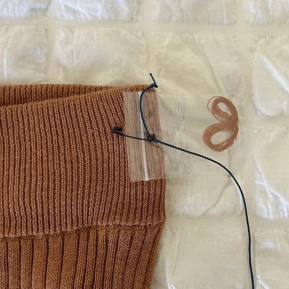 Revolve Majorelle Zena tan knit skirt - Picture 4 of 7